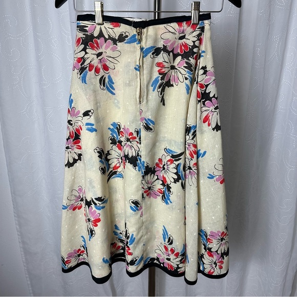 Vintage 1970’s faux wrap floral skirt - Picture 4 of 11